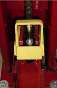 Challenger 44030EAR HD Ex-Length 4-Post Hydraulic Alignment Lift 30,000 - New Black Color - Image 6